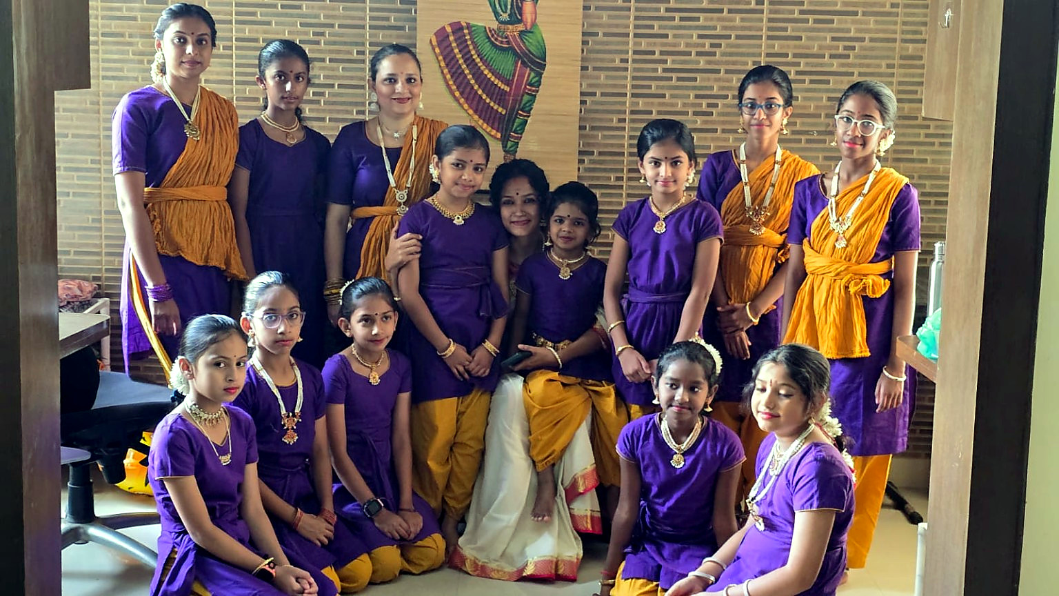 Sriyam Kala Mandir learning and performance moment 24